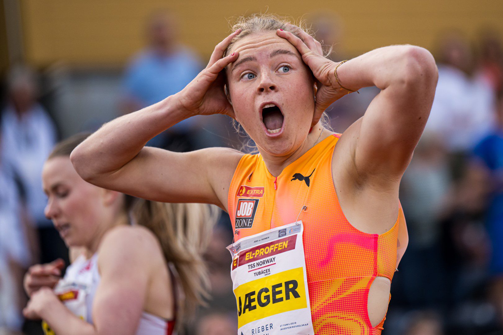 BB240522BB494 (Large)